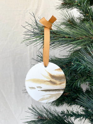Intuition ornament